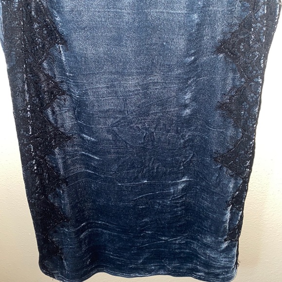 Gianni Bini Velvet Lace Cutout Dress - Picture 3 of 7